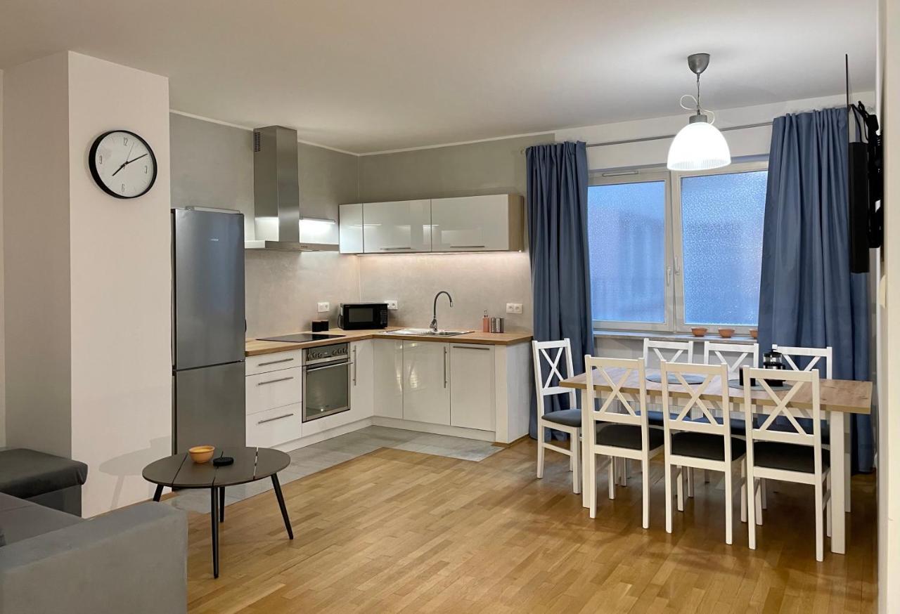 Apartament Przy Atrium Okolice Stacji Metra Rondo Onz 华沙 外观 照片