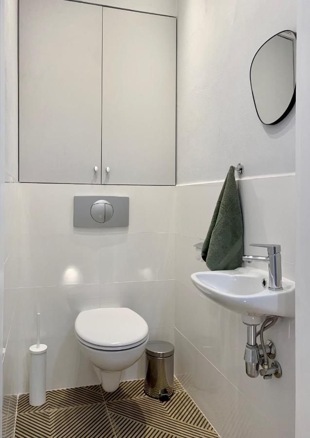 Apartament Przy Atrium Okolice Stacji Metra Rondo Onz 华沙 外观 照片